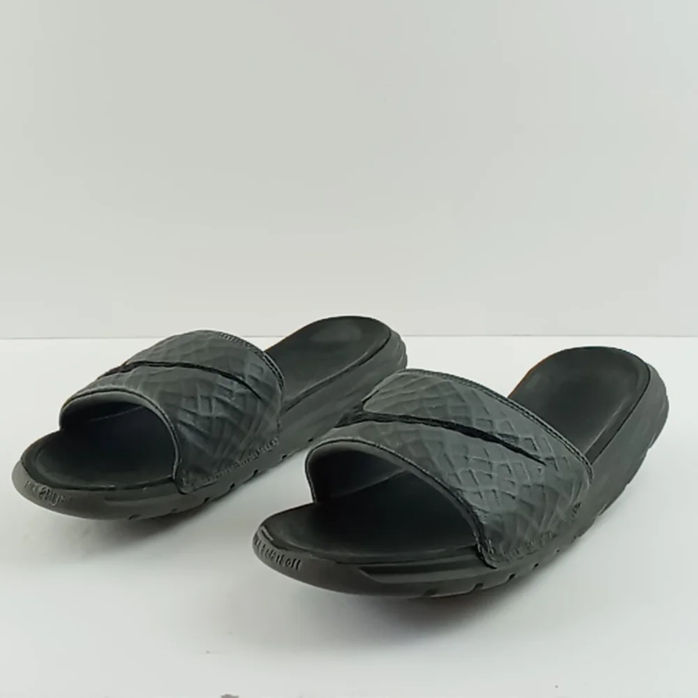 Nike Slip Ons